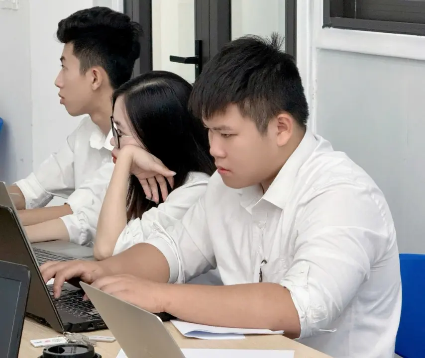 Tăng thực hành giúp kiến thức gắn với tình huống thật