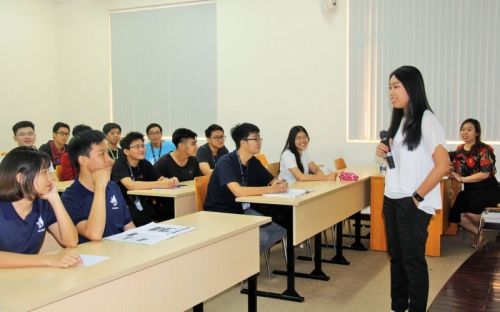 Tư duy phản biện cho sinh viên