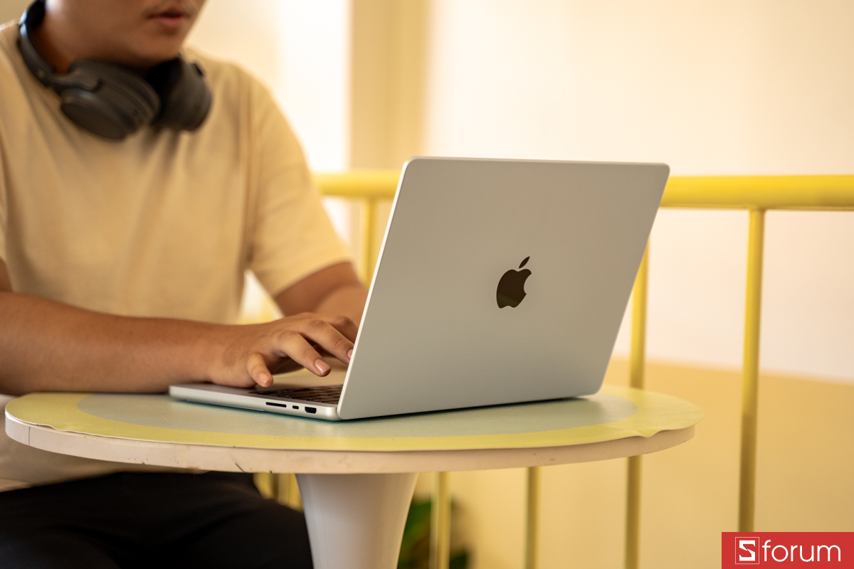 Thiết kế MacBook Pro M5 Pro 14 inch