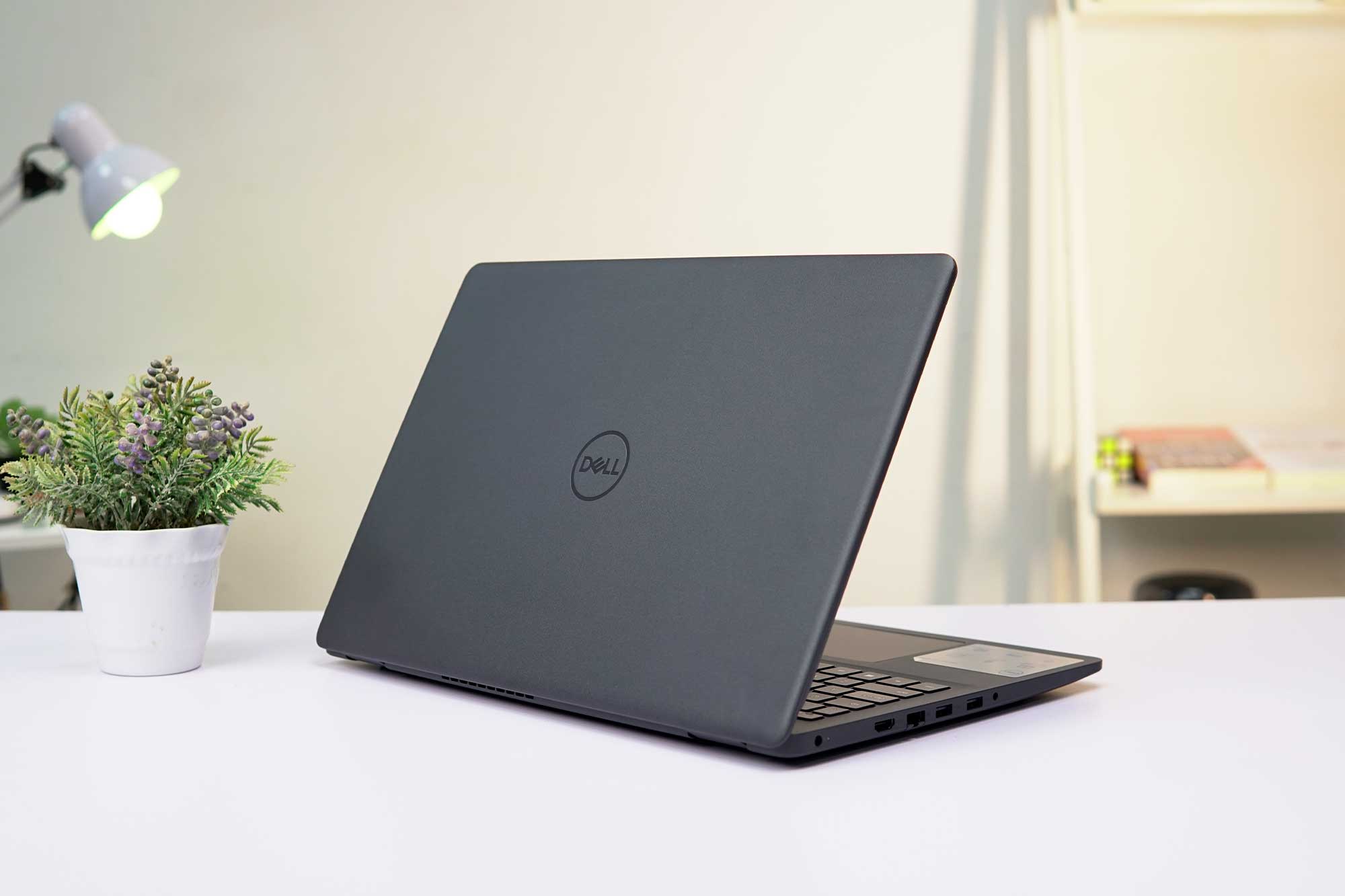 Laptop văn phòng màn hình lớn