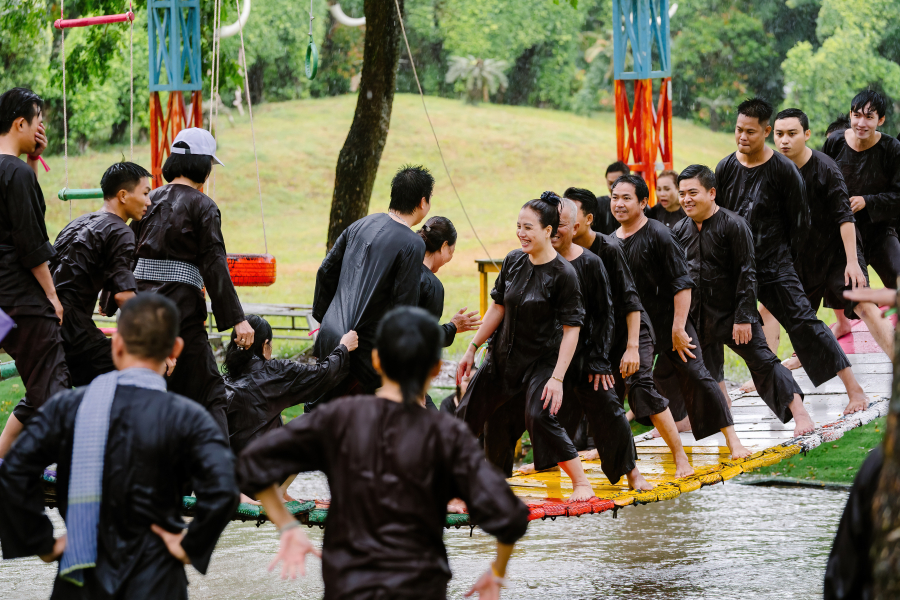Các trò chơi dân gian thú vị tại làng du lịch Mỹ Khánh