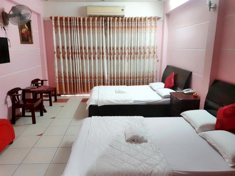 Khách sạn tiện nghi quanh Phan Xích Long