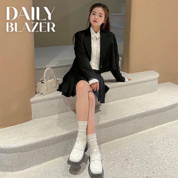 Outfit blazer thanh lịch cho mùa thu