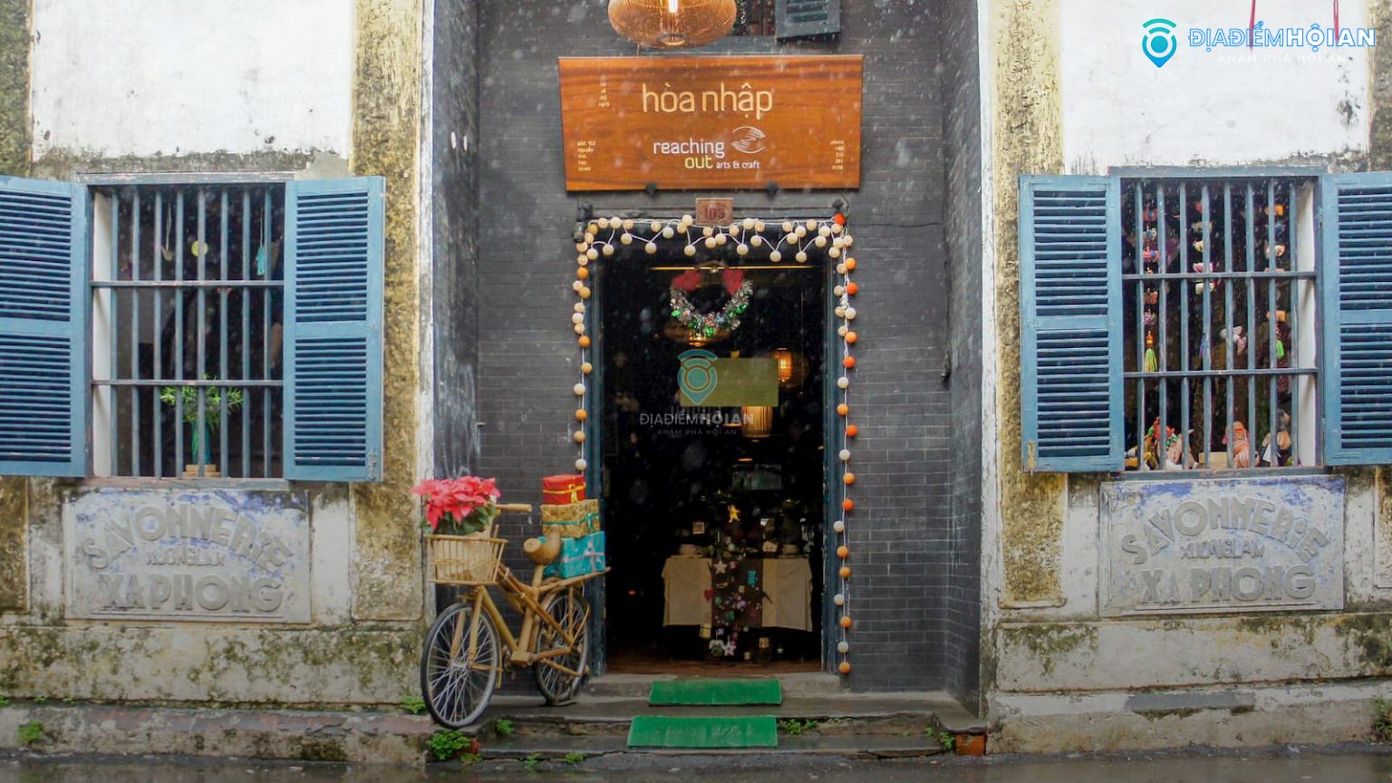 Đồ thủ công và quà tặng Hội An