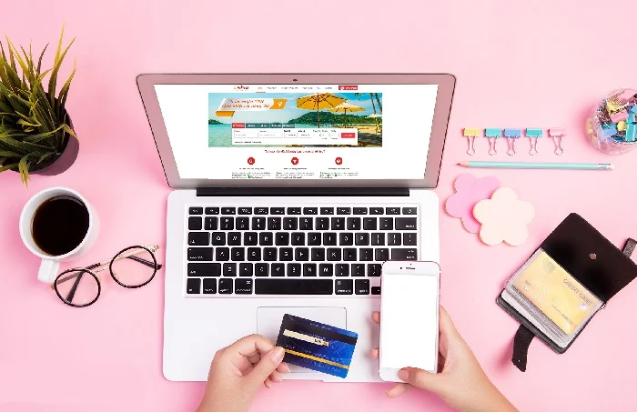 Đặt vé máy bay sớm