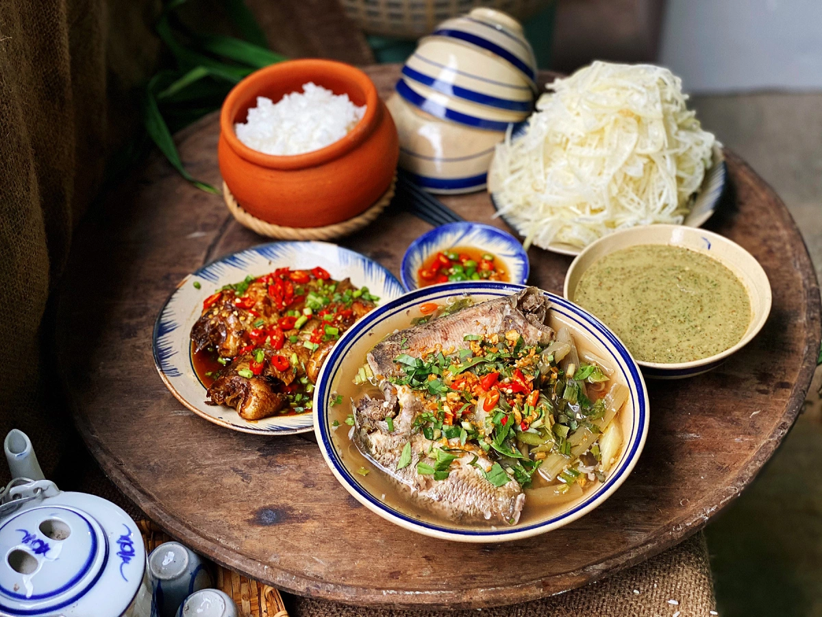 Bữa cơm quê miền Tây