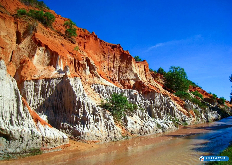 Suối Tiên đỏ cam