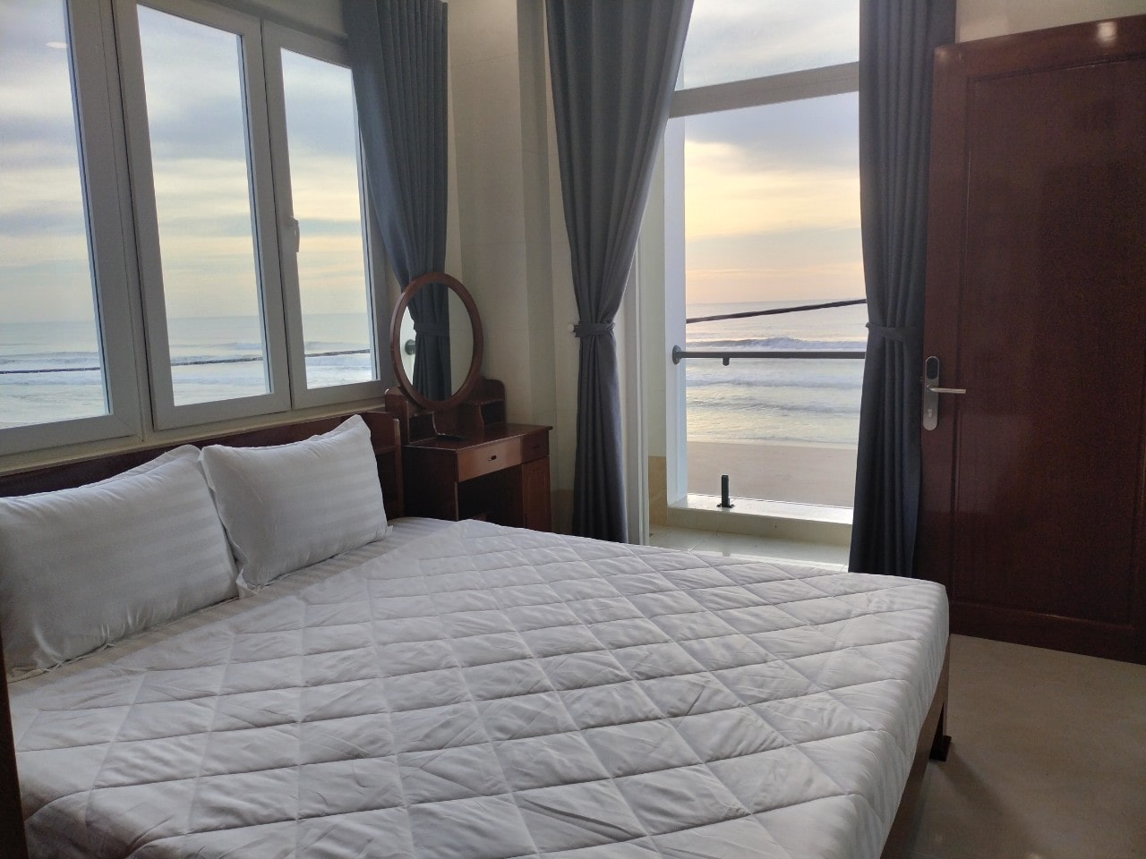 Chọn phòng view biển