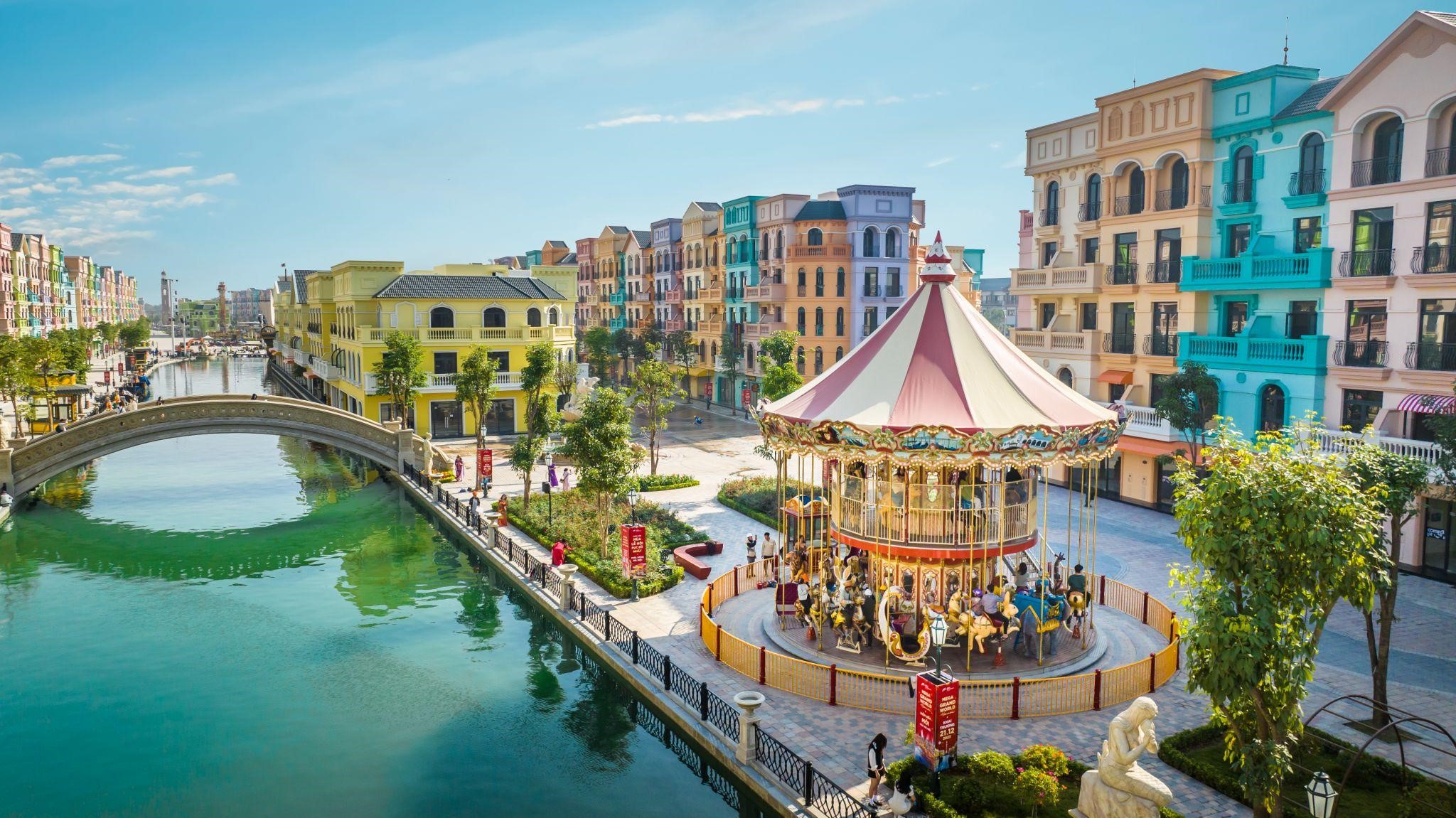 Không gian mua sắm và nghỉ ngơi ở Grand World