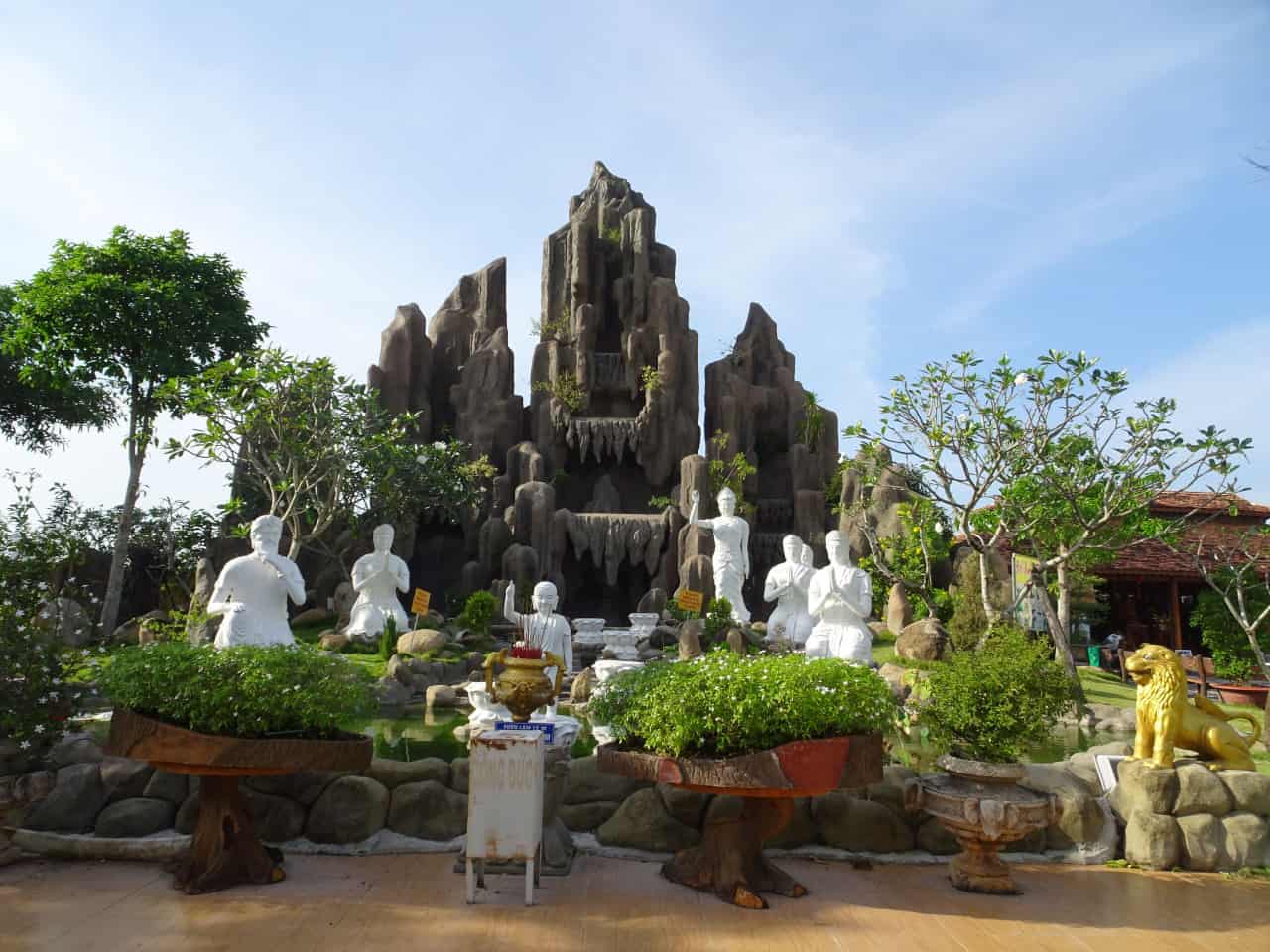 Chùa Gò Kén cổ kính Tây Ninh