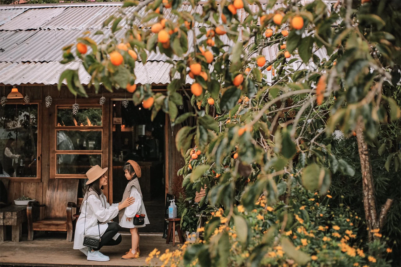 Trang phục Đà Lạt tháng 10