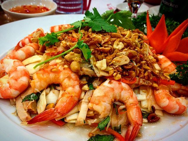 Gỏi củ hủ dừa thanh mát