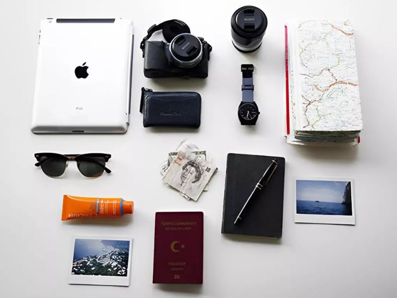 Đồ điện tử cho chuyến đi