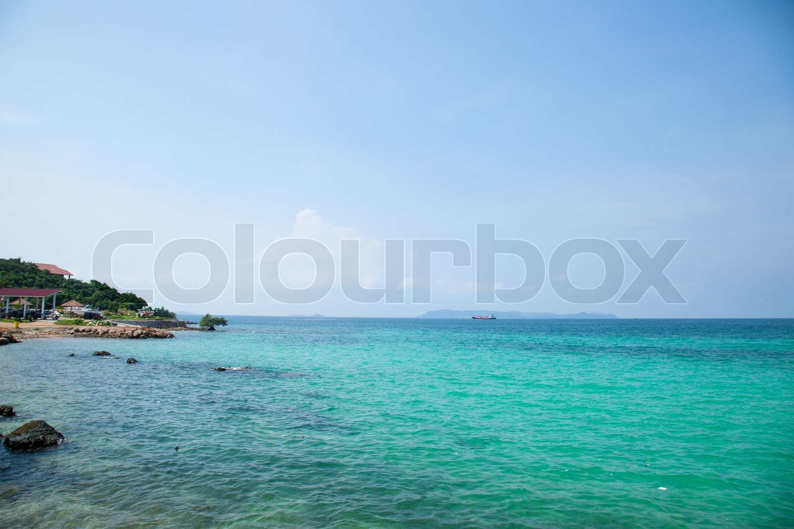 Bãi biển trên đảo Koh Larn