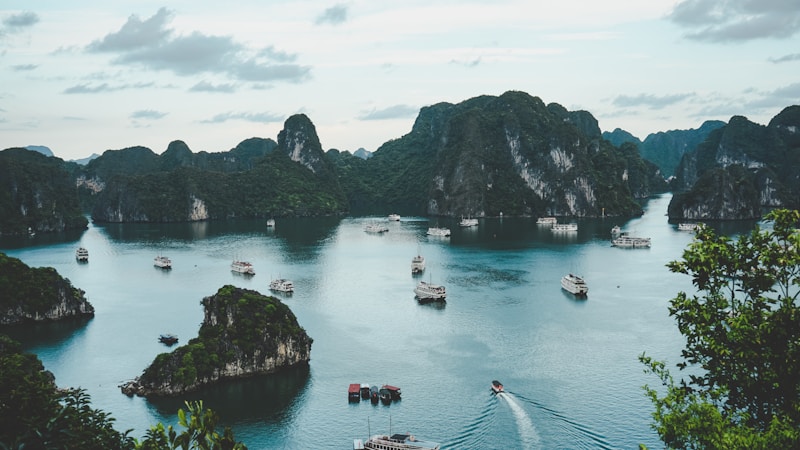 Bản đồ thế giới và kế hoạch chọn điểm du lịch