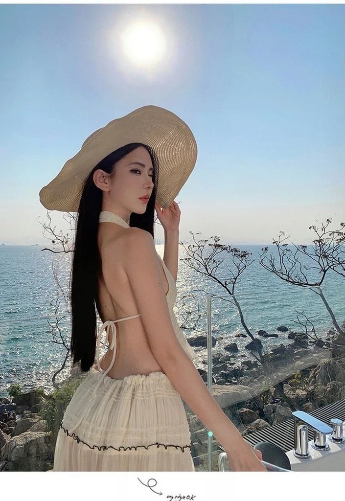 outfit đi biển quyến rũ