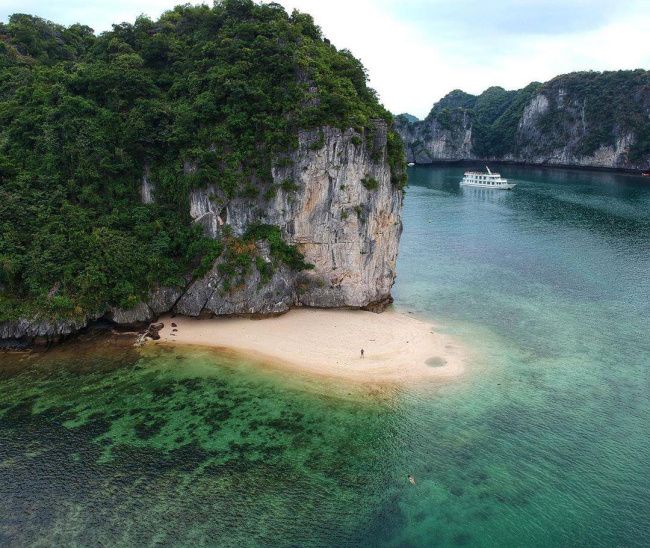 Bãi biển và đảo xanh