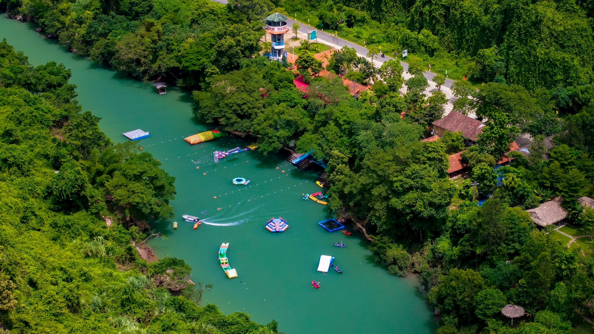 Hang động Phong Nha