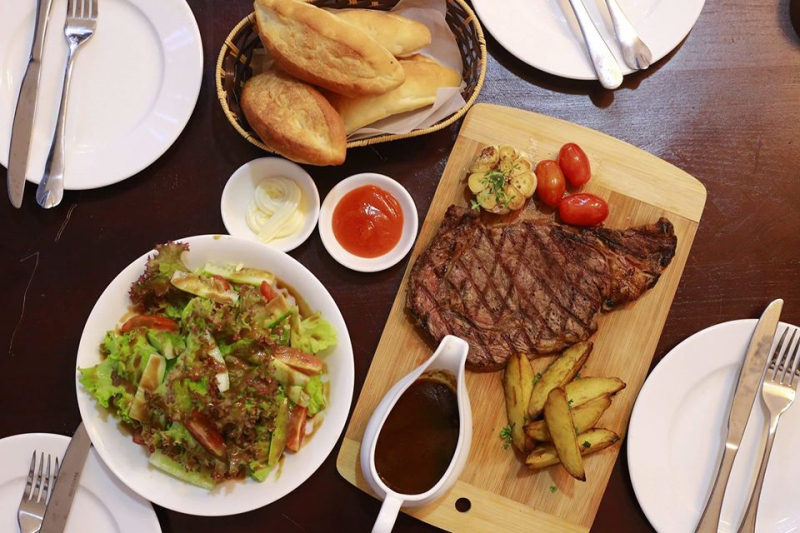 Chọn quán theo dịp ăn