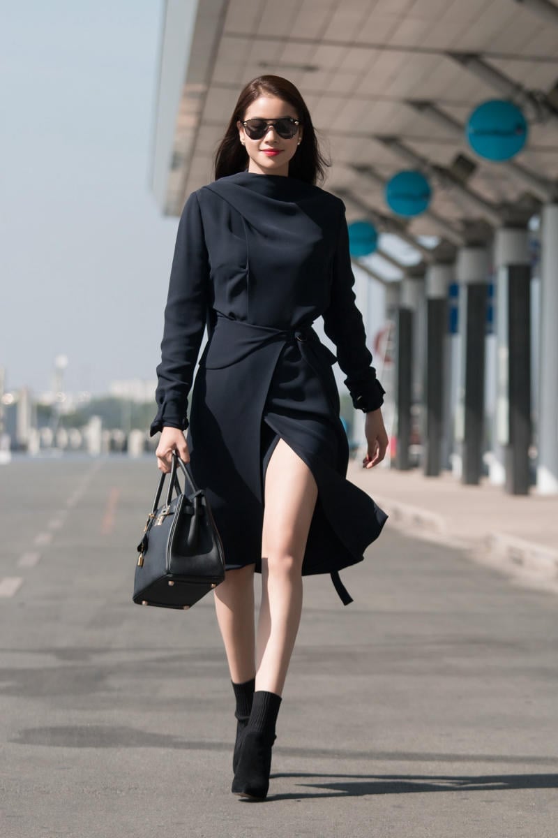 Đầm liền xẻ tà thanh lịch