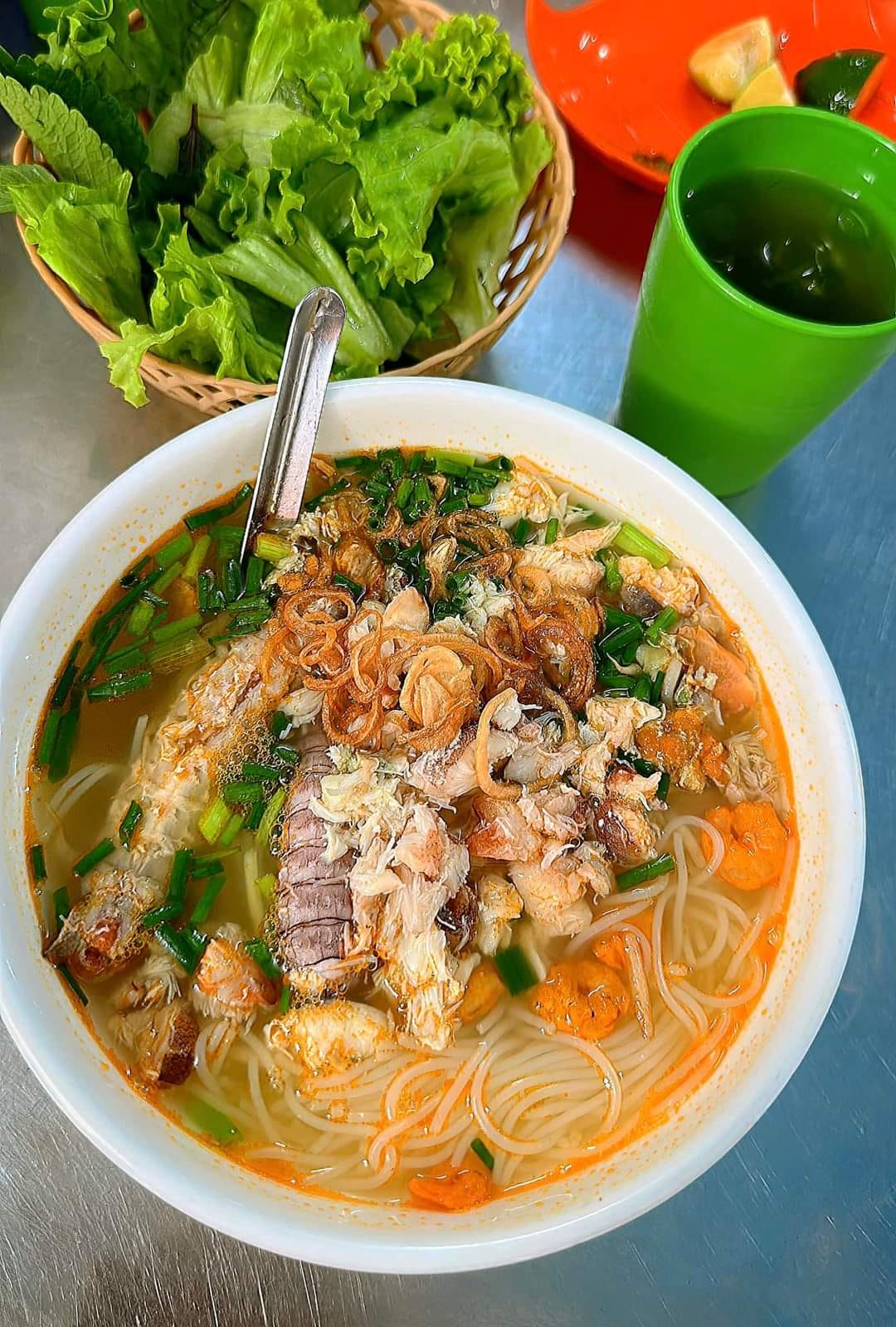 Bún cù kỳ Hạ Long