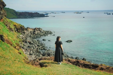 Biển đảo và mùa đẹp để đi