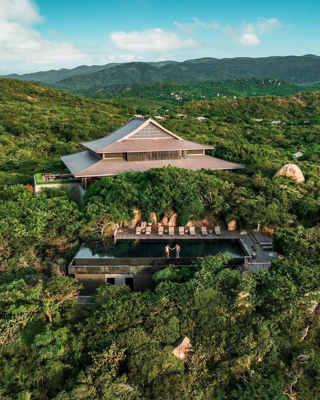 Nghỉ dưỡng nhìn ra vịnh