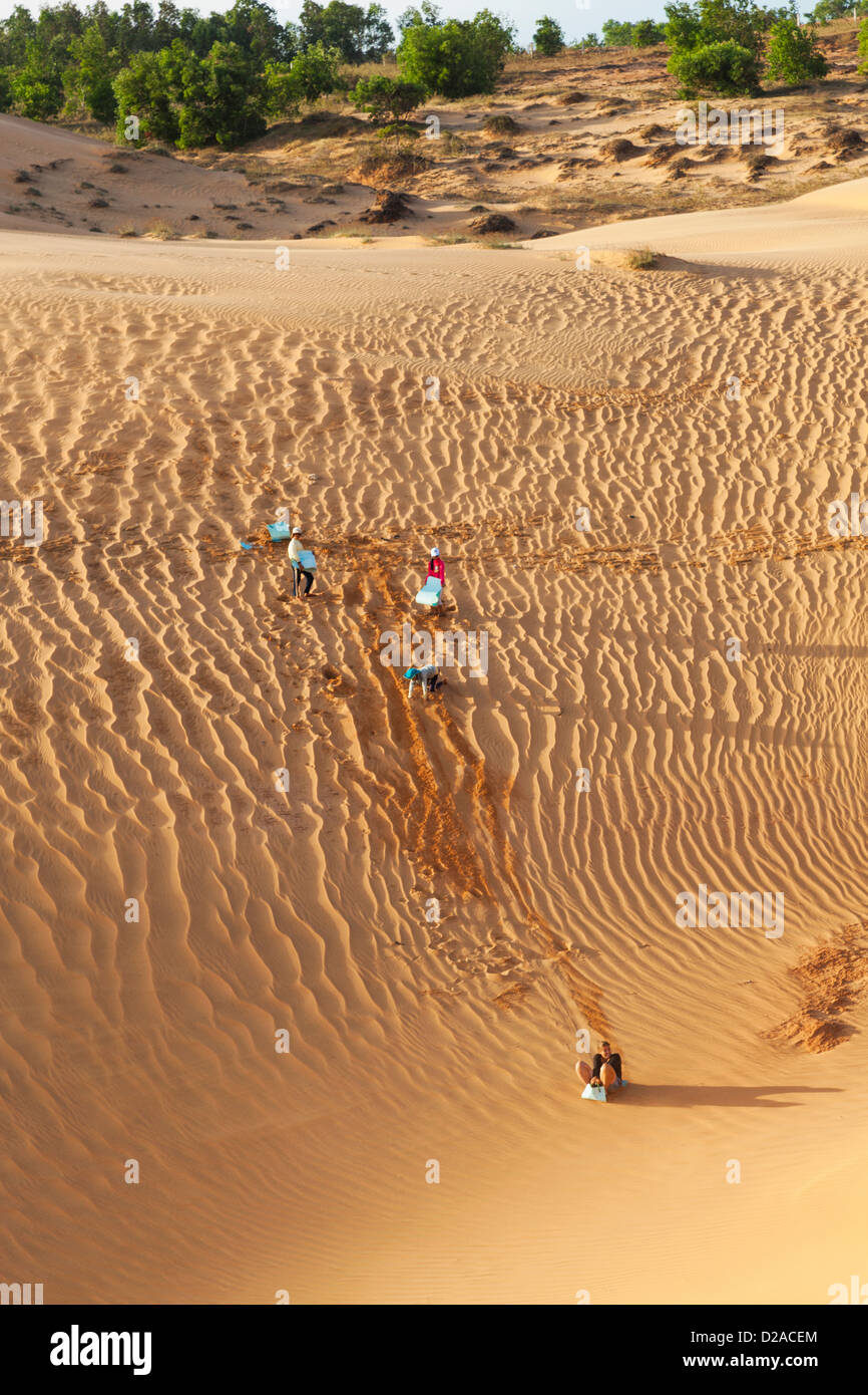 Trượt cát ở Mũi Né