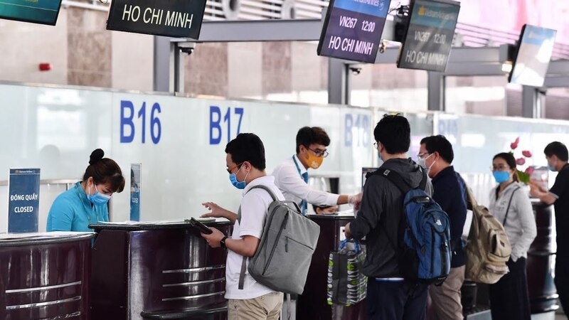 Đến sân bay trước giờ bay