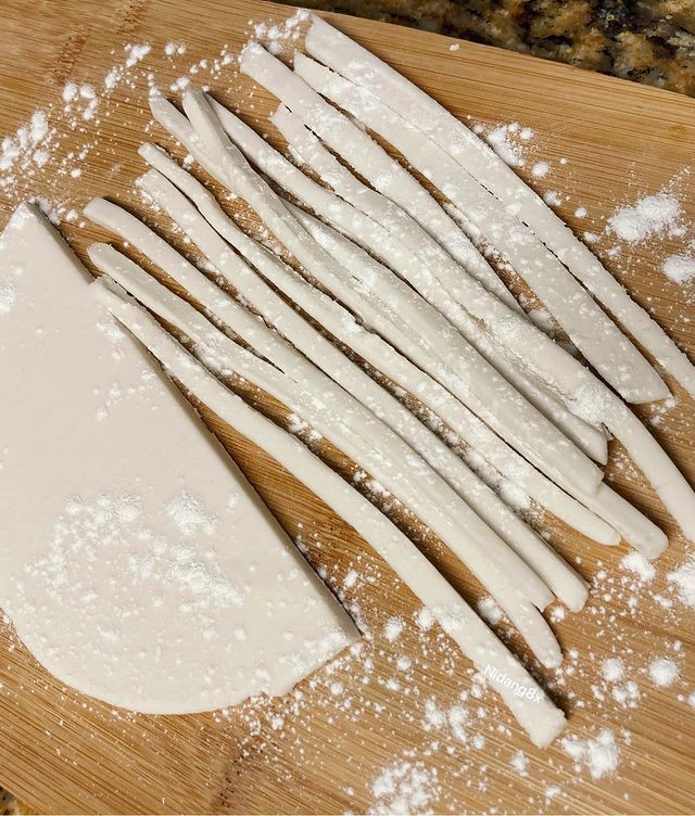 Bánh canh bột xắt Bến Tre