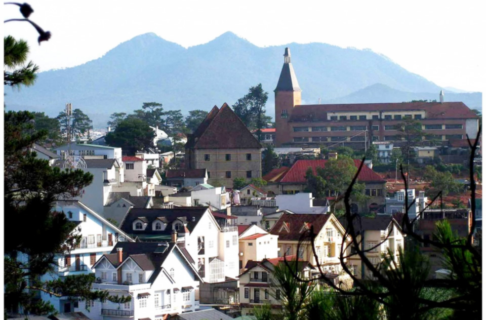 Kiến trúc cổ Đà Lạt