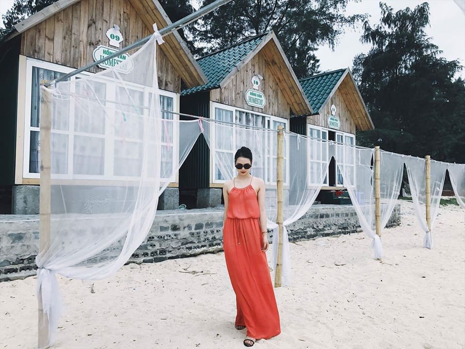 Hồng Vàn Homestay gần biển