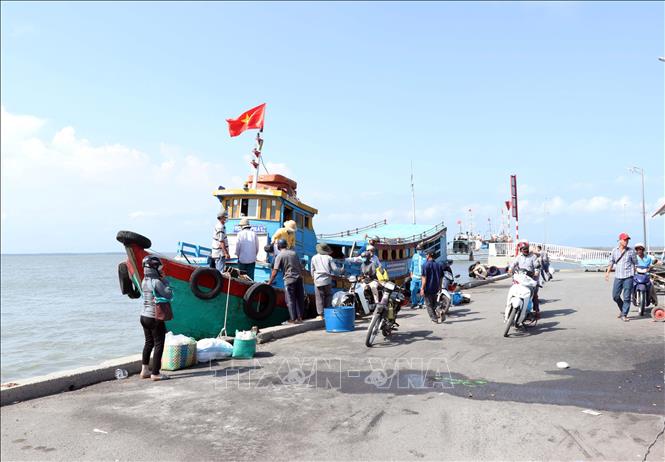 Tàu cao tốc ra Thạnh An