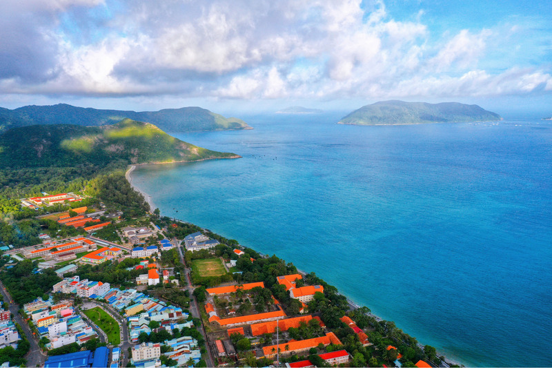 Bờ biển Côn Đảo yên ả