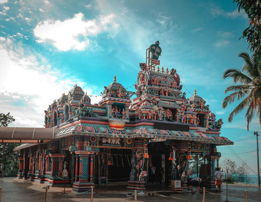 Món ăn Malaysia trong bối cảnh du lịch