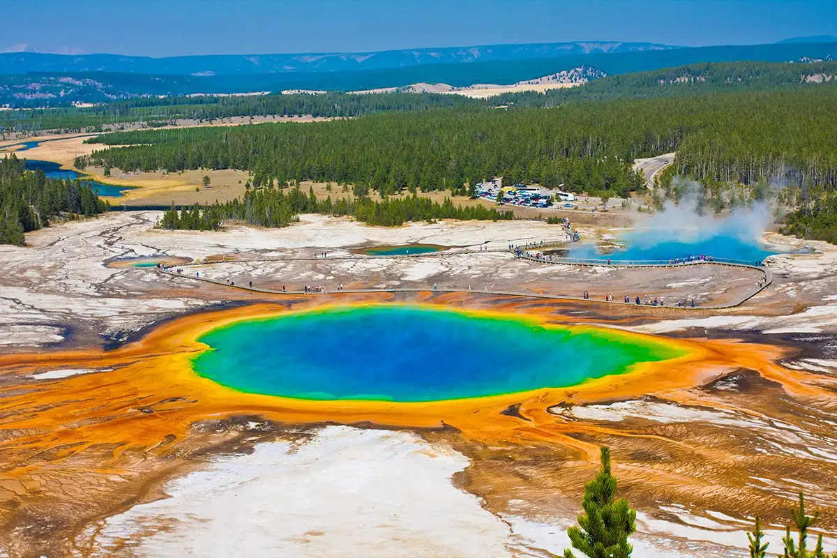 Công viên Yellowstone hùng vĩ