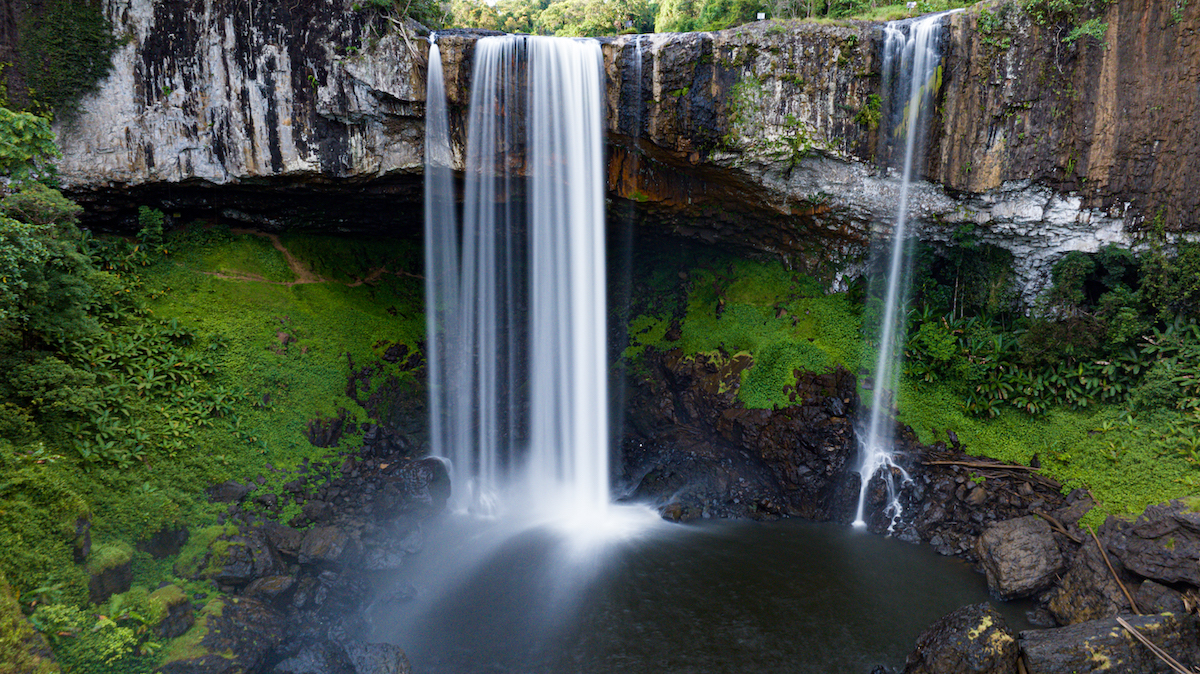 Sương mù trên đèo Măng Đen