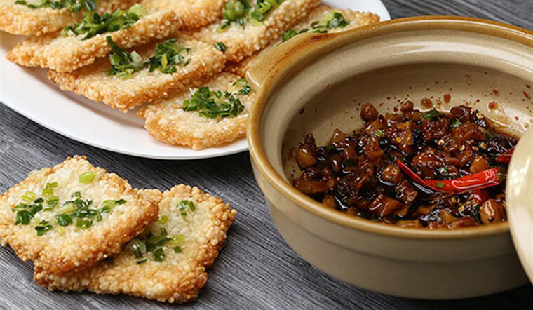 Cơm cháy kho quẹt đậm đà