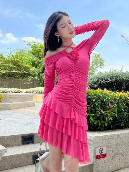Đầm midi bẹt vai tay dài tùng xéo bèo tầng đi du lịch mùa hè