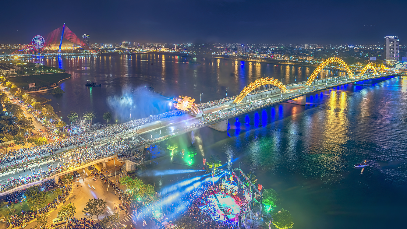 Thành phố biển và trải nghiệm văn hóa