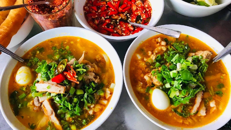 Đặc sản ăn kèm Đà Nẵng