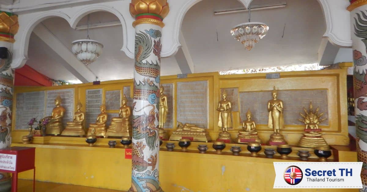 Kiến trúc sặc sỡ của đền Chao Pho Muen Ram