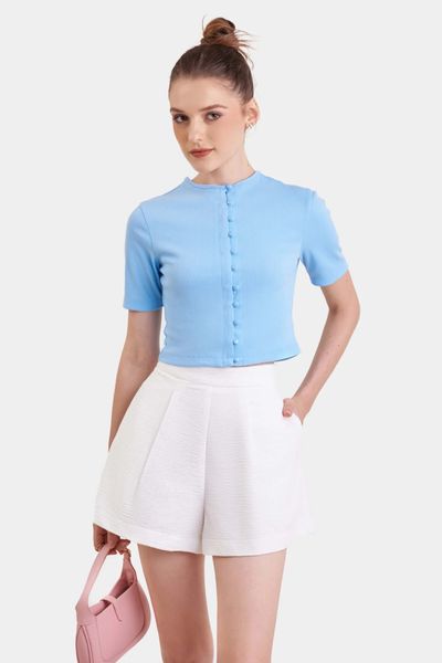 Áo thun croptop lửng khoe trọn vòng eo thon gọn ngày hè