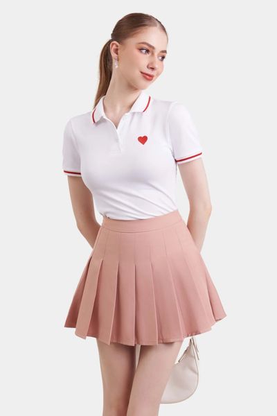 Áo thun polo kết hợp chân váy tennis trẻ trung và thanh lịch