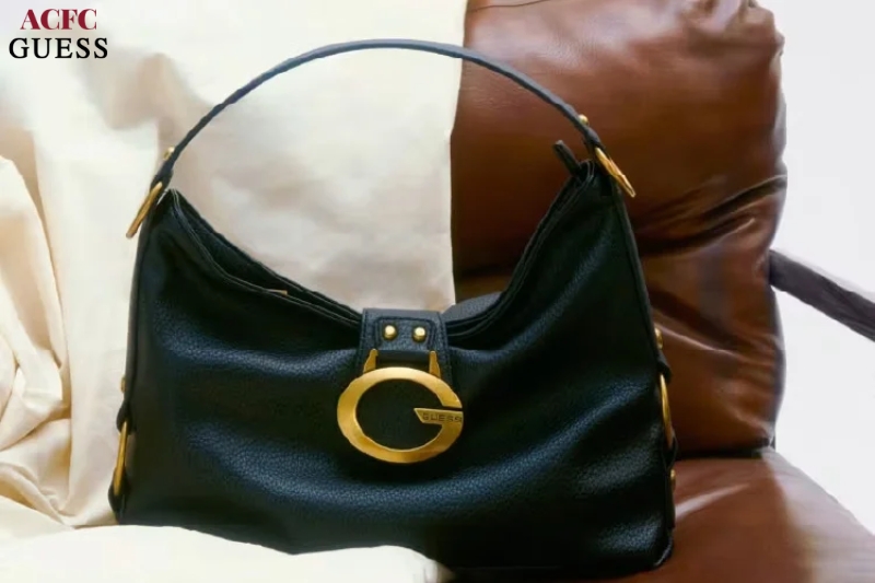 Cẩm Nang Túi Xách GUESS: Cách Nhận Diện Hàng Thật Và Mẹo Bảo Quản Như Mới