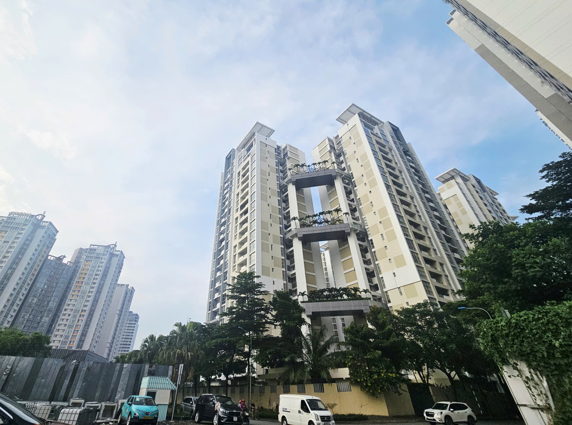 Lãi suất giảm sau điều chỉnh ngân hàng