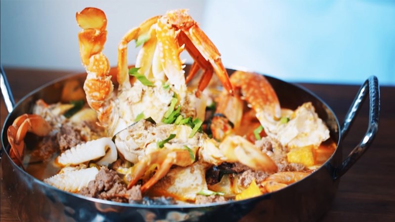 Lẩu hải sản