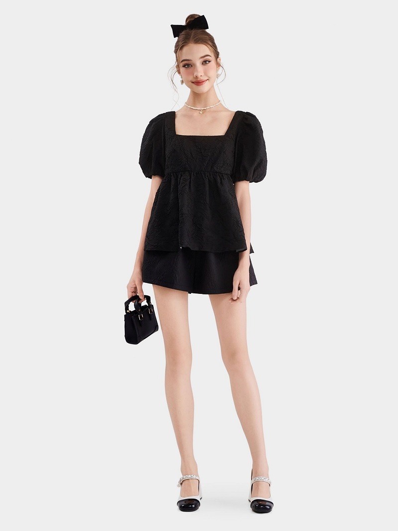 Áo kiểu babydoll tay phồng cổ vuông thắt nơ sau
