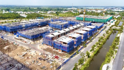 Bất động sản phía tây TP.HCM đón hạ tầng