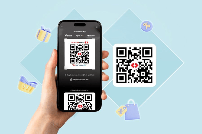 Màn hình ứng dụng Techcombank Mobile với các tính năng chuyển tiền và quản lý tài khoản